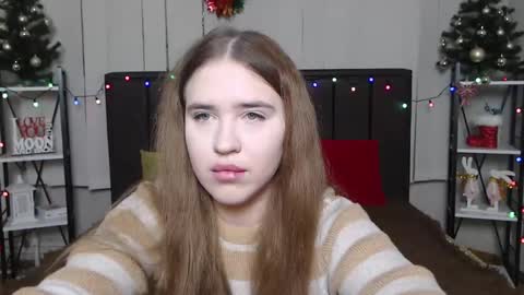 Snapshot of laurahlot chatting on 12.30.24 LauraHlot online show from 12.30.24