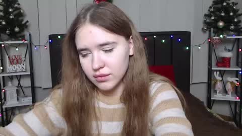 Snapshot of laurahlot chatting on 12.31.24 LauraHlot online show from 12.31.24