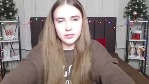 Snapshot of laurahlot chatting on 01.10.25 LauraHlot online show from 01.10.25