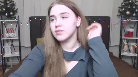 Snapshot of laurahlot chatting on 01.16.25 LauraHlot online show from 01.16.25