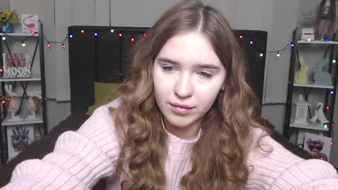 Snapshot of laurahlot chatting on 01.21.25 LauraHlot online show from 01.21.25