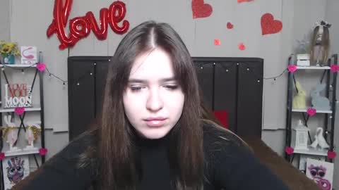 Snapshot of laurahlot chatting on 02.15.25 LauraHlot online show from 02.15.25