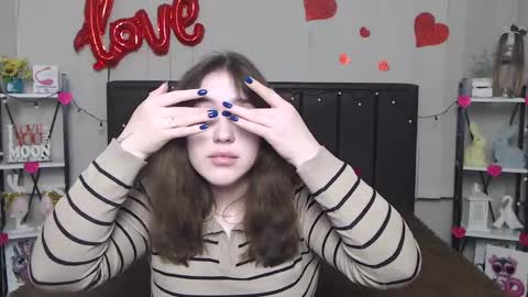 Snapshot of laurahlot chatting on 02.19.25 LauraHlot online show from 02.19.25