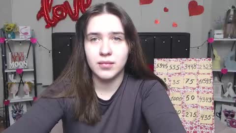 Snapshot of laurahlot chatting on 03.01.25 LauraHlot online show from 03.01.25