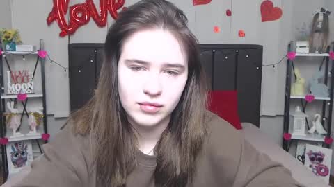 Snapshot of laurahlot chatting on 03.10.25 LauraHlot online show from 03.10.25