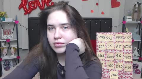 Snapshot of laurahlot chatting on 03.12.25 LauraHlot online show from 03.12.25