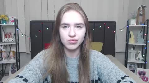 Snapshot of laurahlot chatting on 09.10.25 LauraHlot online show from 09.10.25