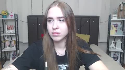 Snapshot of laurahlot chatting on 09.24.25 LauraHlot online show from 09.24.25