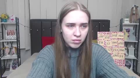 Snapshot of laurahlot chatting on 10.09.25 LauraHlot online show from 10.09.25