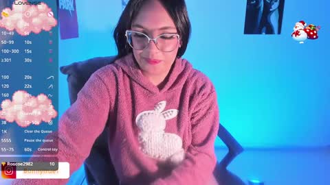 Snapshot of lauraohana chatting on 01.23.25 lauraohana online show from 01.23.25