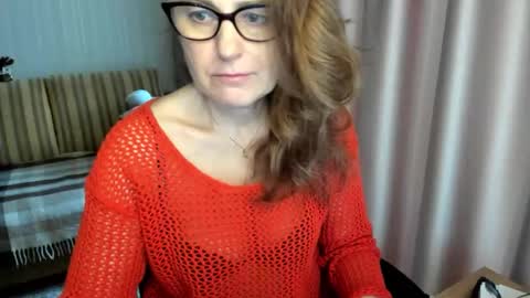 Lauraoven1 online show from 02.28.26
