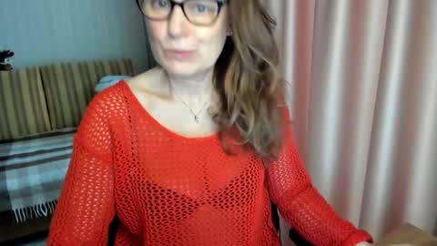 Lauraoven1 online show from 03.01.26