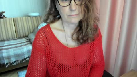 Lauraoven1 online show from 04.01.26