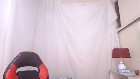 Laura Sofia online show from 03.13.26