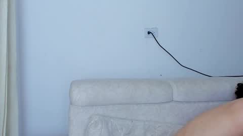 Laureent online show from 02.15.25