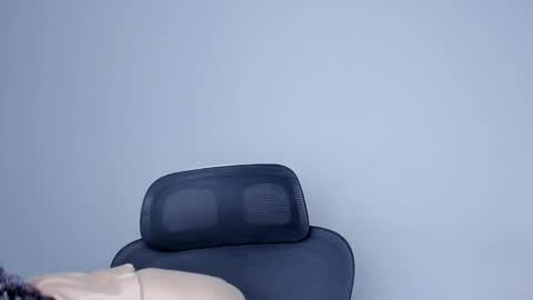 Laureent online show from 11.14.25