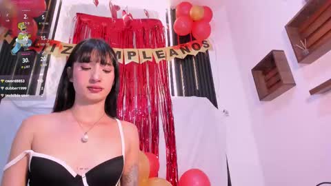 Laurem online show from 02.11.25