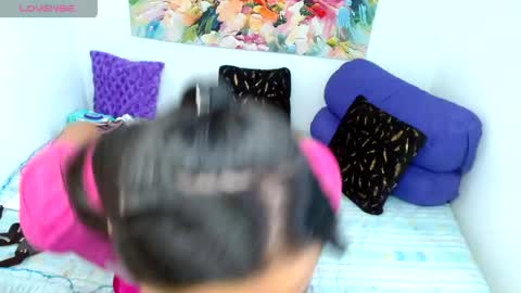 Snapshot of lauren_59 chatting on 05.17.26 Lauren online show from 05.17.26