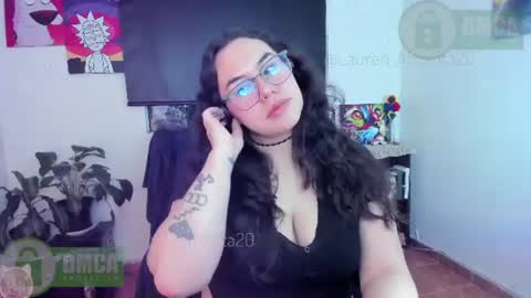 Snapshot of lauren_afrodita chatting on 07.27.26 Im Lauren independent model online show from 07.27.26