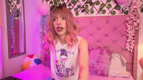 Lauren evans9 online show from 12.03.25