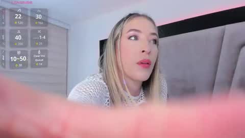 Snapshot of laurenclark1 chatting on 03.01.26 laurenclark1 online show from 03.01.26