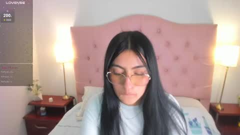 laurenn_smitth online show from 02.10.25