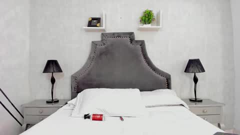 Lauren  online show from 11.28.25