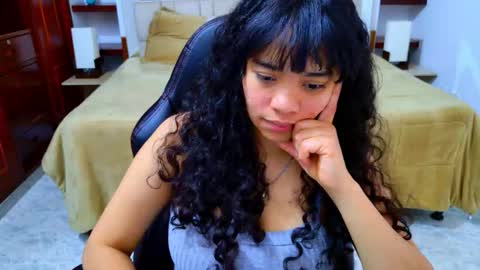 laurent online show from 12.04.25