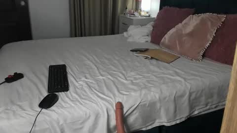 daniela angel     online show from 03.29.26