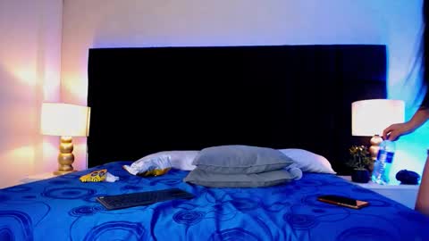 Snapshot of laurent_morris chatting on 02.12.26 L A U R E N T M O R R I S online show from 02.12.26