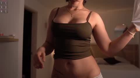 laurita_4 online show from 01.15.26