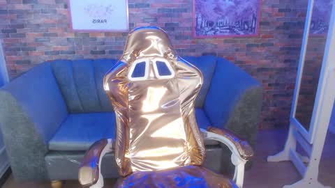 Laurita  online show from 01.29.25