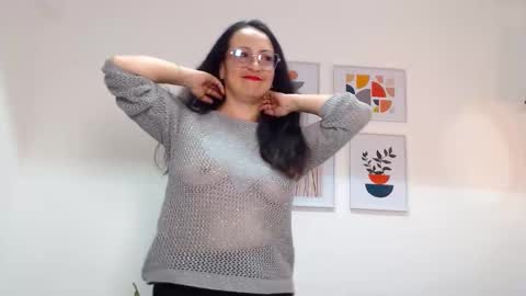 Laury  online show from 02.26.26