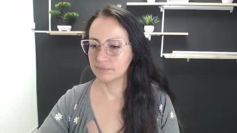 Laury  online show from 07.01.26