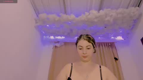 Snapshot of lauu_g chatting on 01.23.25 Lauu G online show from 01.23.25