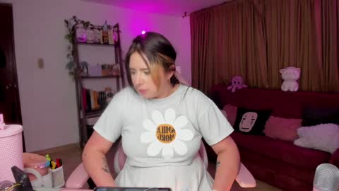          online show from 01.02.25