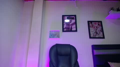 LauWild online show from 01.08.26