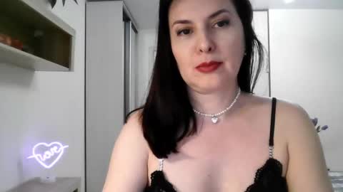 Diana  online show from 03.10.25