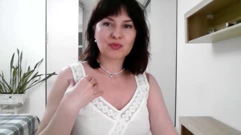 Diana  online show from 09.22.25