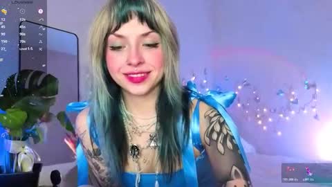 Snapshot of lavenderlav chatting on 03.15.26 Melissa online show from 03.15.26
