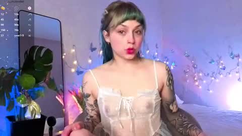 Snapshot of lavenderlav chatting on 03.18.26 Melissa online show from 03.18.26