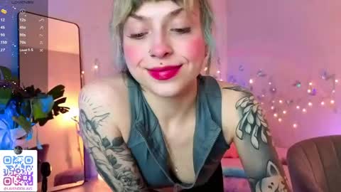 Snapshot of lavenderlav chatting on 04.13.26 Melissa online show from 04.13.26