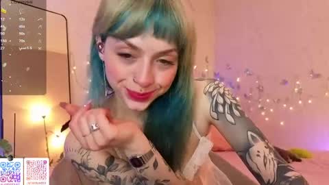 Snapshot of lavenderlav chatting on 05.19.26 Melissa online show from 05.19.26