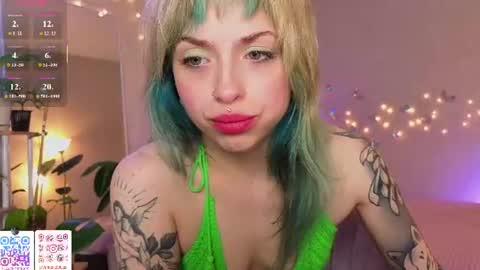 Snapshot of lavenderlav chatting on 07.18.26 Melissa online show from 07.18.26