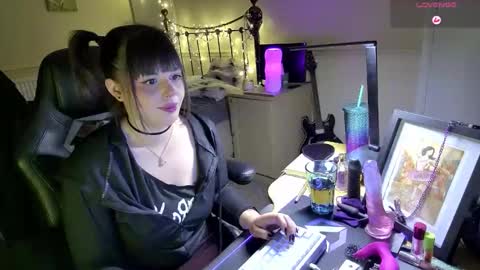 Lavenderrzz online show from 02.06.26