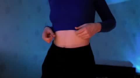 Snapshot of lavinda_lin chatting on 11.01.25 Lavinda online show from 11.01.25