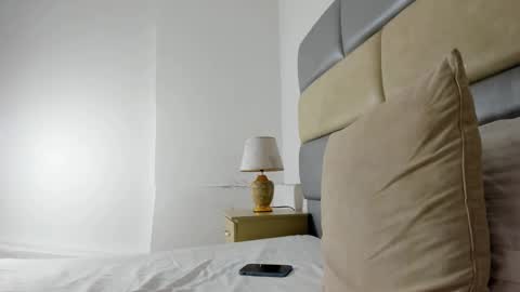 ZAmbrano online show from 01.27.25