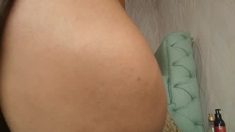 Lay Madison  online show from 02.27.25