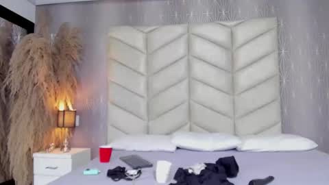 laya online show from 11.14.25