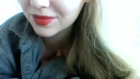 layannalea online show from 12.03.24